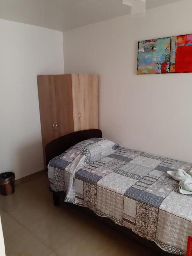 Hostal D' Silvia Arica Luaran gambar