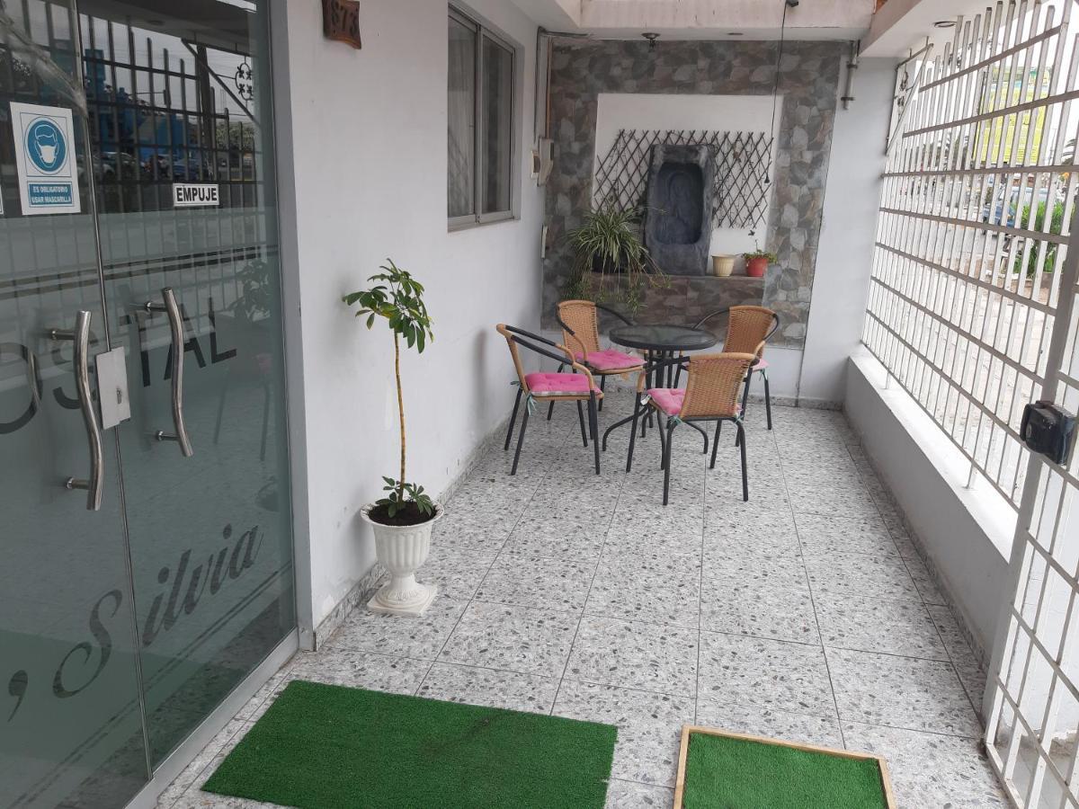 Hostal D' Silvia Arica Luaran gambar